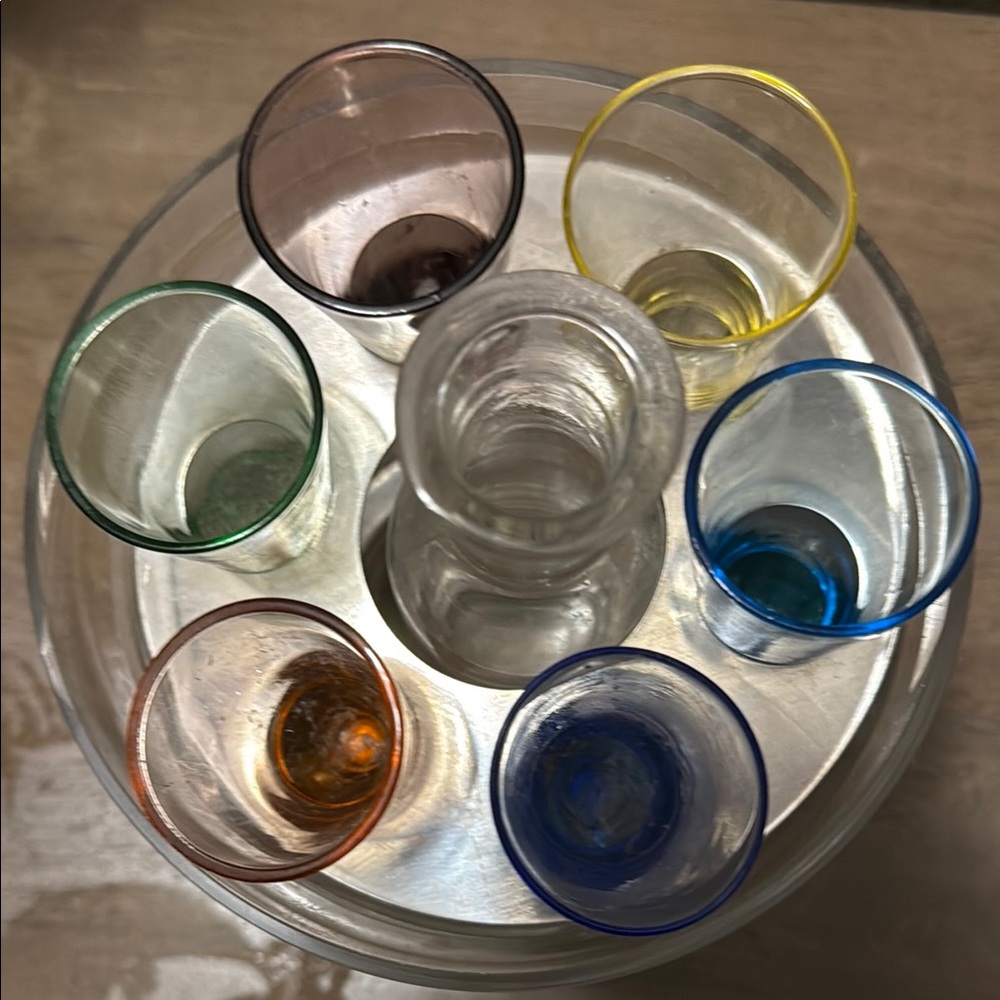 Elegant White and Yellow Drinkware Set for Dining